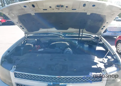 2009 Chevrolet Avalanche 1500 Ltz from USA, damaged, VIN 3GNFK32YX9G213045